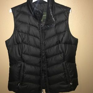 Eddie Bauer black vest ✨